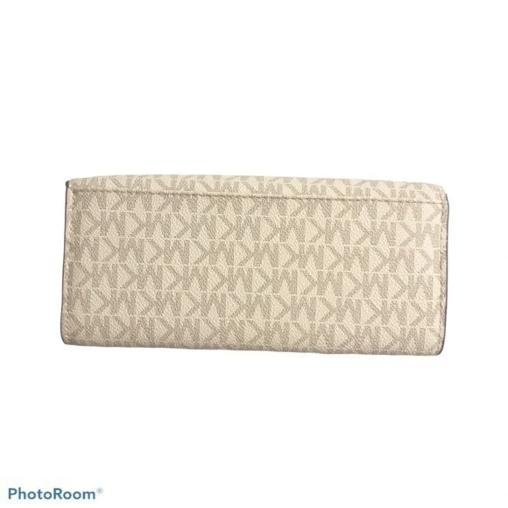 Michael kors white gold tone signature mk wallet